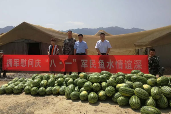 百商集团八一走访慰问官兵战士